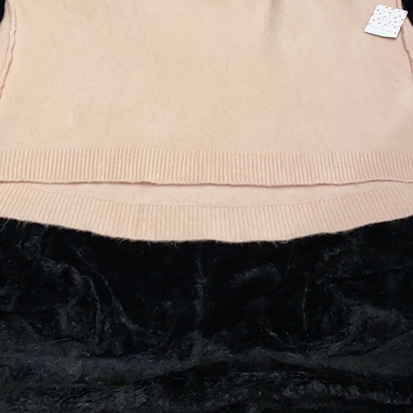 Free People Afterglow Mock Neck Sweater. L - Picture 10 of 11